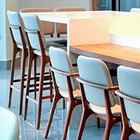 Banqueta Madeira Maciça Ram 43cm  | Factor Off White - Sallar